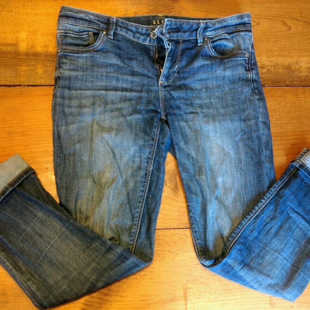 White House Black Market Crop Pants
